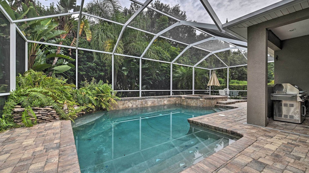East County Civic Group House | Elegant Valrico Home ~ 15 Mi to Downtown Tampa!