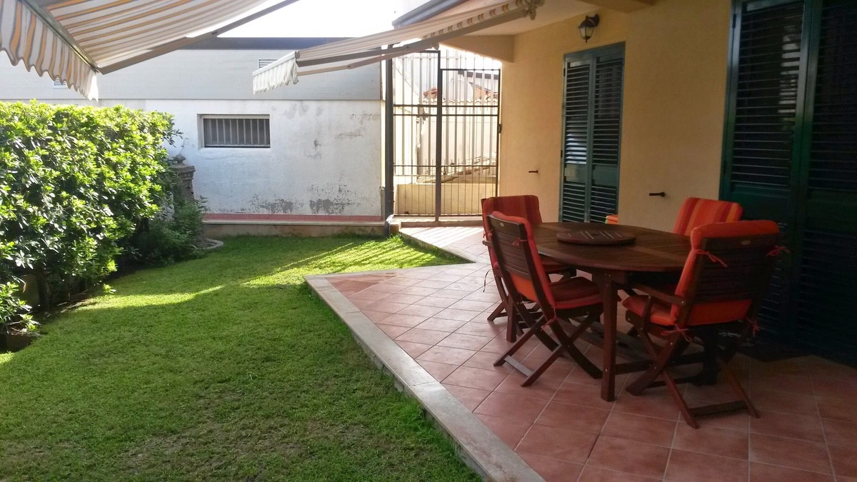 Roccella Jonica Villa | Elegant villa 100 m from the sea with garden. Ideal for a family