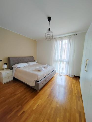 Rubiera Apartment | Elegante bilocale nel cuore di Rubiera