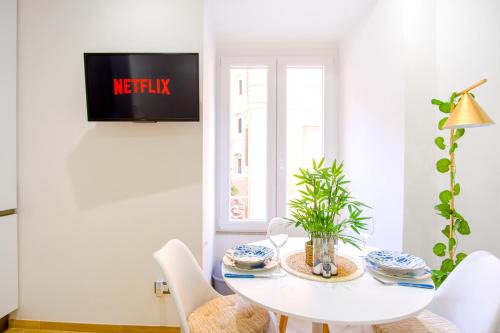 Vatican Apartment | Elegantis Gracchi Apartment - Your Chic Retreat in Central Rome - Vatican Area