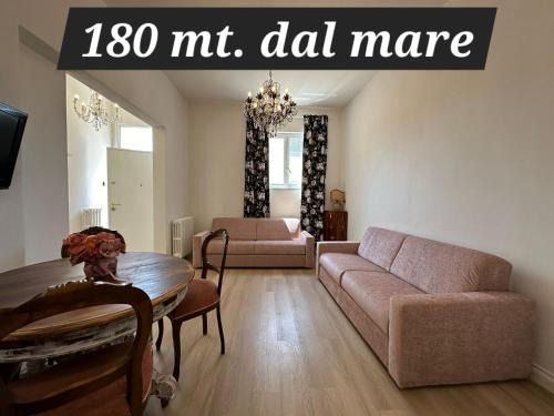 Livorno House | Eleganza Marina