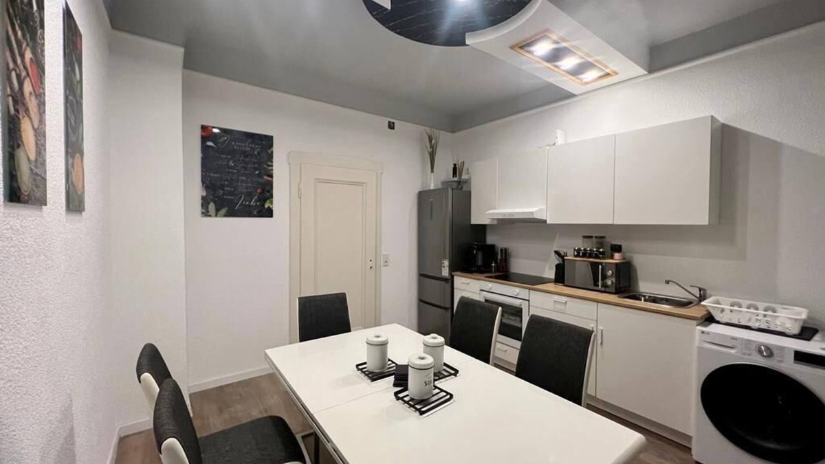 Bous Apartment | Elements Red/Newly renovated room