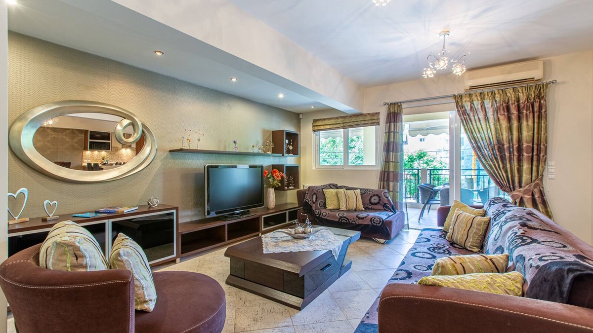 Nea Chora Apartment | Elena Apartment, 3 BD, 2 BA, modern, 100 meters from sandy beach