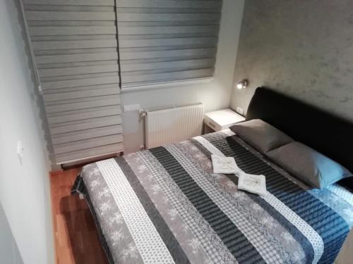 Uzice Apartment | ELENA LUX