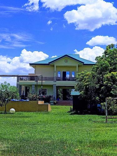 Magalang Resort | Elenem Resort