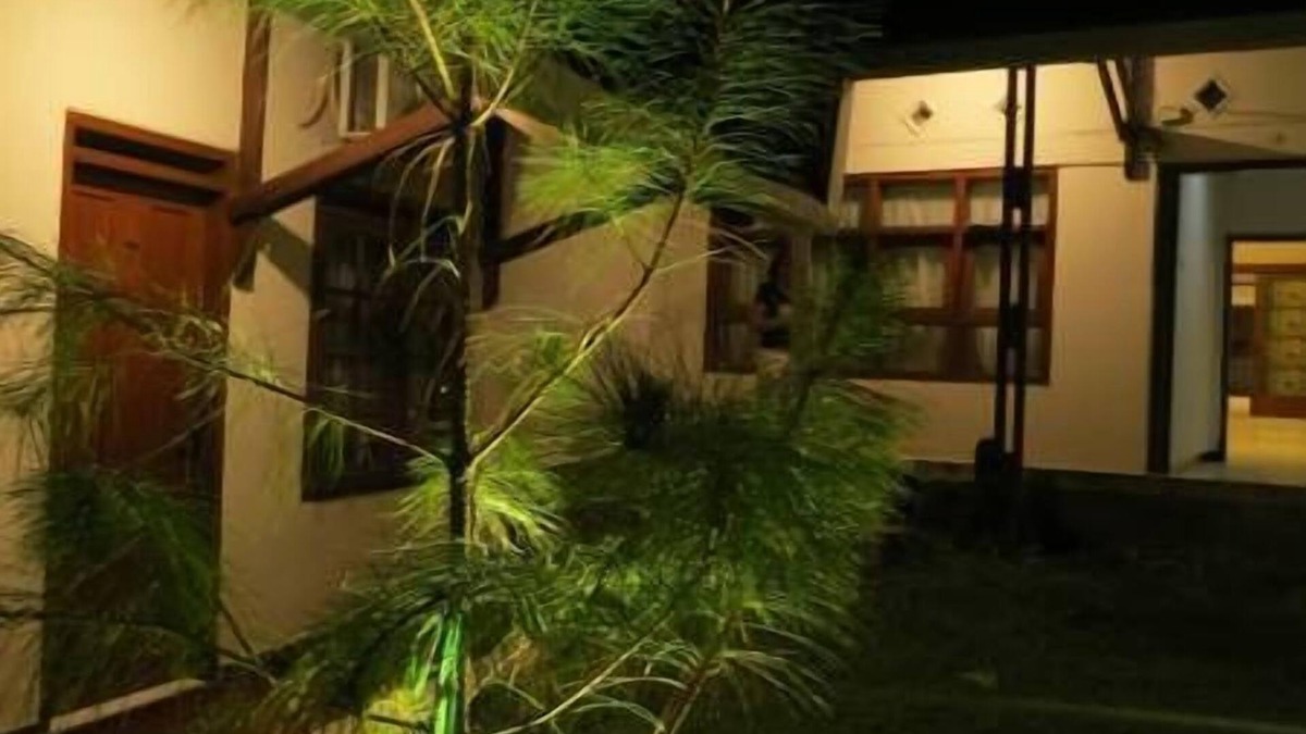 Sukajadi House | Elenor's Home at Eyckman