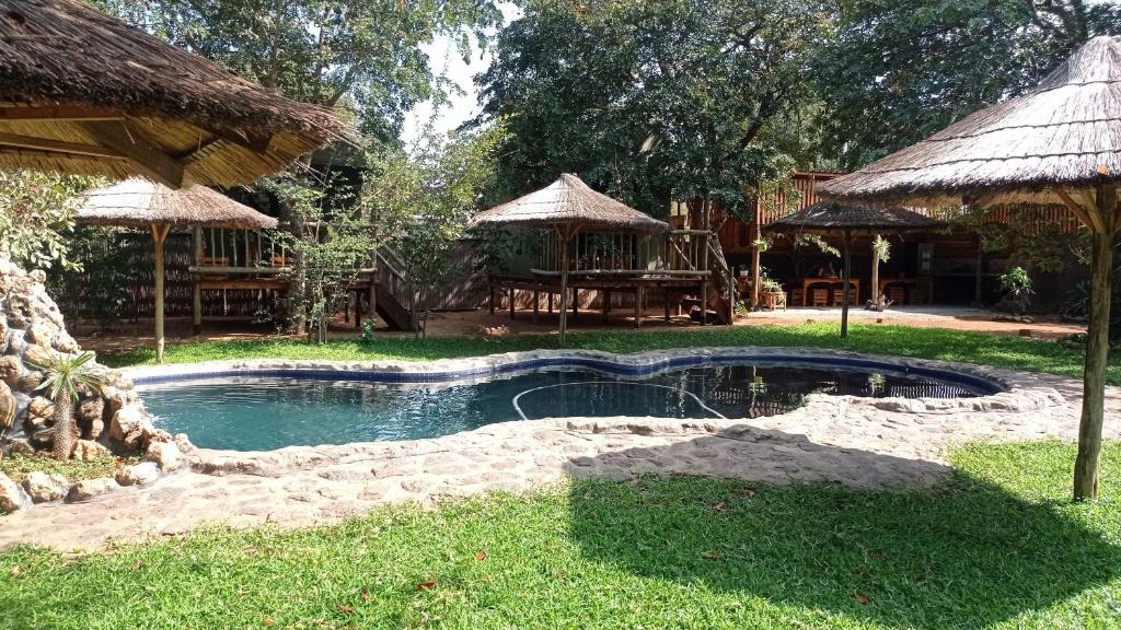 Kasane House | Elephant Trail Guesthouse and Backpackers