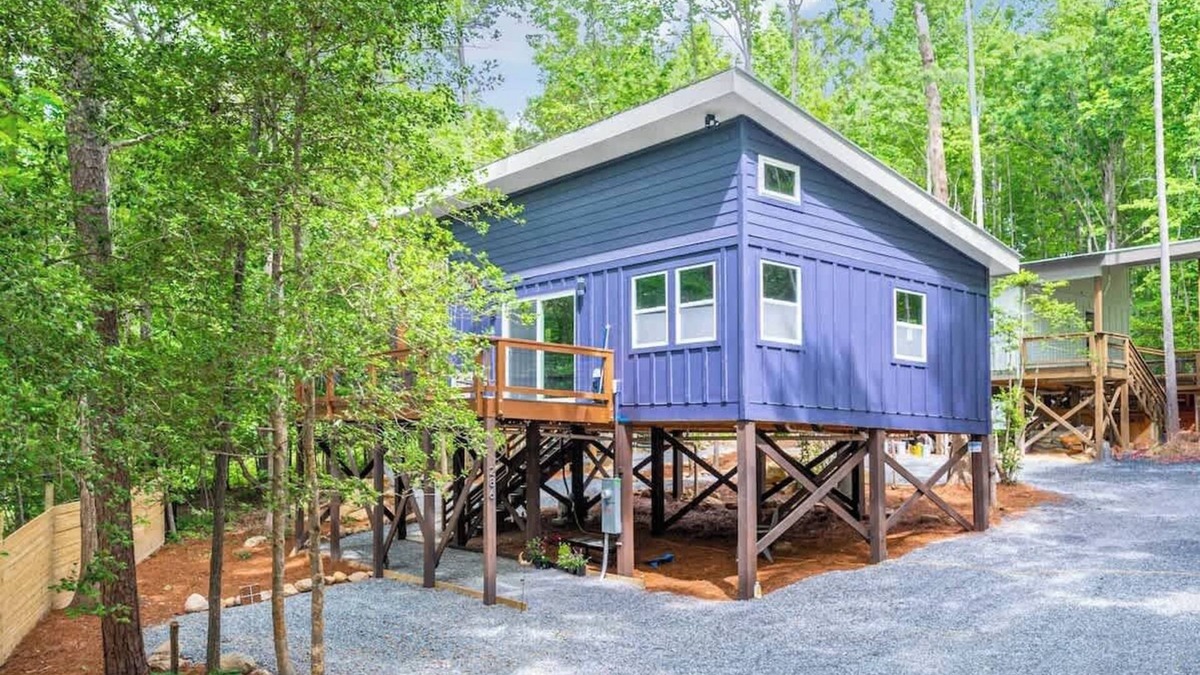 Bynum Cabin | Elevate Treehouses - Book all 4 treehouses!