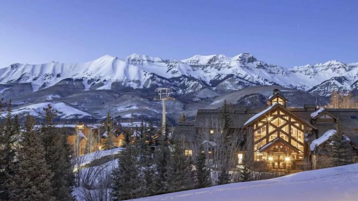 Mountain Village Apartment | Elevated Escape: Deluxe 2 bed/2bath Ski IN/OUT condo