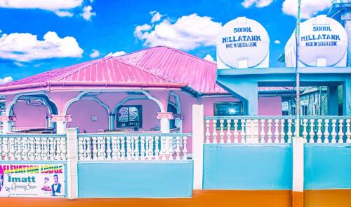 Freetown Hotel | Elevation Lodge Imatt
