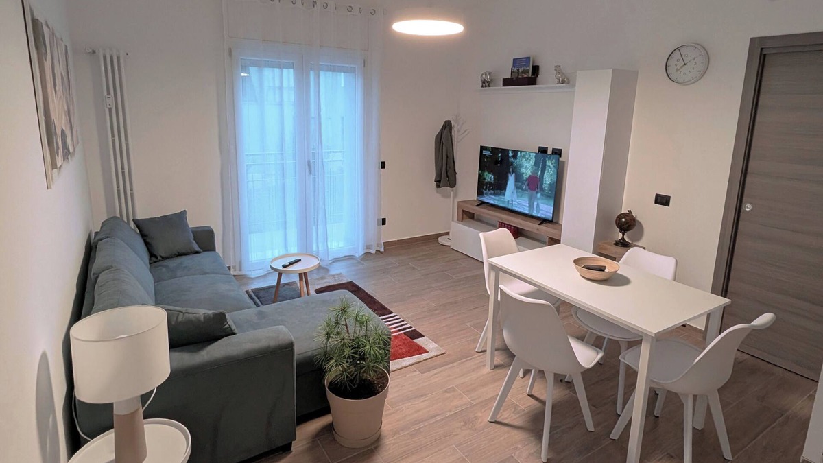 Novara Apartment | Eleven Apartment. Cozy modern two-room apartment for up to 4 guests.