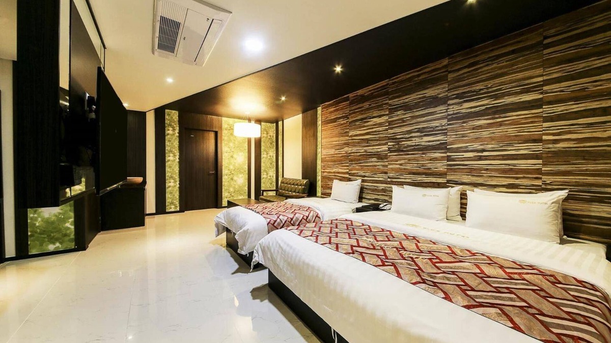 Hwaseong Hotel | Elga Hotel