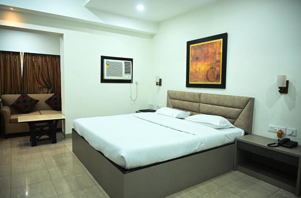 Bhowanipore Bed & Breakfast | ELGIN SUITES
