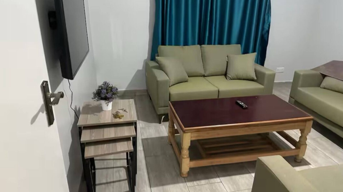 Eldoret House | Elgon Gated Jacaranda drive community Lovely 1-bedroom 1- shower 1-livingroom