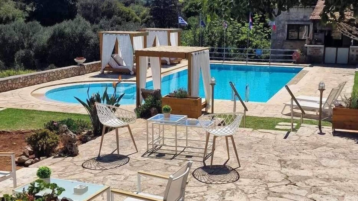 Vamos House | Elianthos Villa
