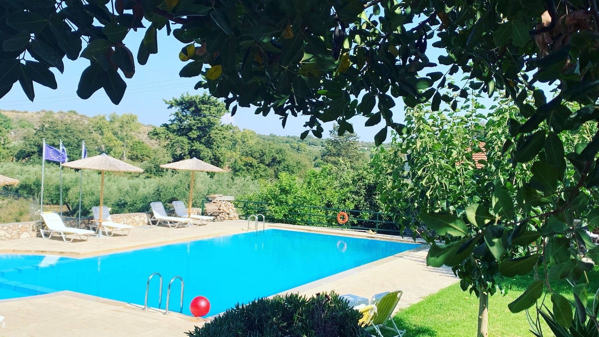 Vamos Apartment | Elianthos Villas/Villa Basil 🌿