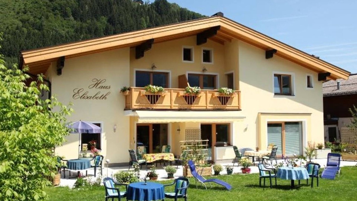 Zell am See Bed & Breakfast | Elisabeth, House - Double room with shower od. Bath/WC