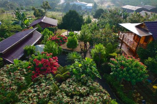Bao Loc Cabin | Eliss Garden Coffee & Homestay