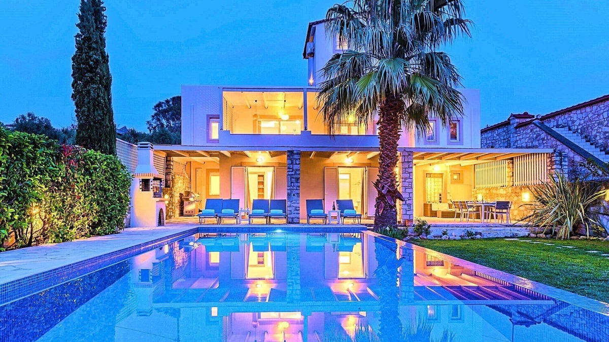 Dramia Villa | Elite Crete Villa | Villa Cretan Mansion | 5 Bedroom | Private Pool | Chania