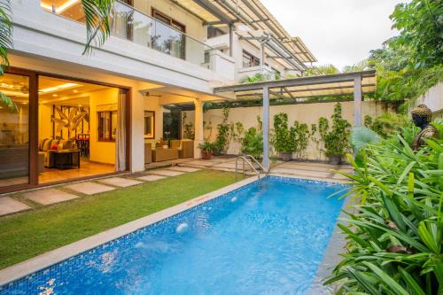 Siolim Villa | ELIVAAS 4 BHK with Pvt & Outdoor Sitting Area - Anasa