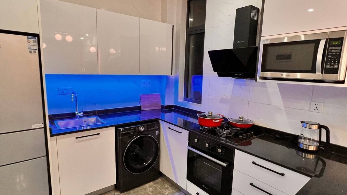 Remera Apartment | Elizabeth Golf Apartment. Unit # 1105