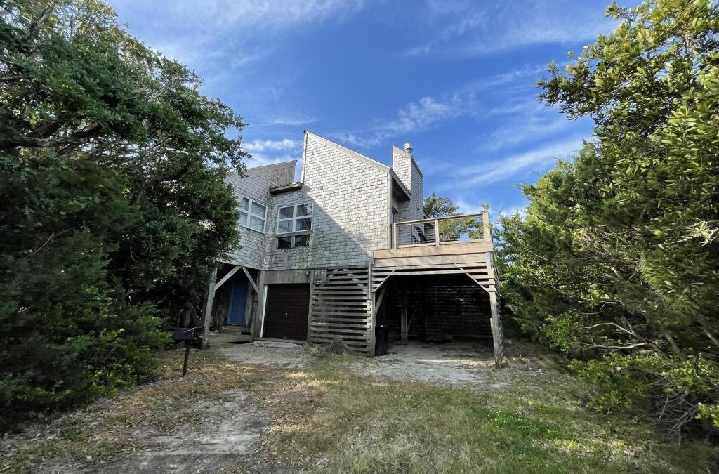 Hatteras House | Elizabeth House 56126