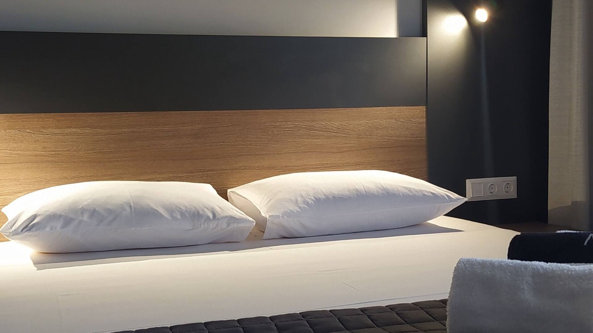 Katerini House | Elizabeth Queen Luxury Rooms