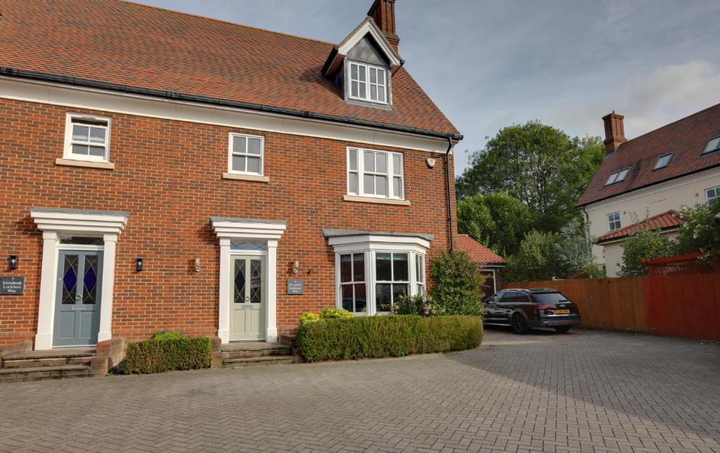 Braintree House | Elizabeth Townhouse Braintree