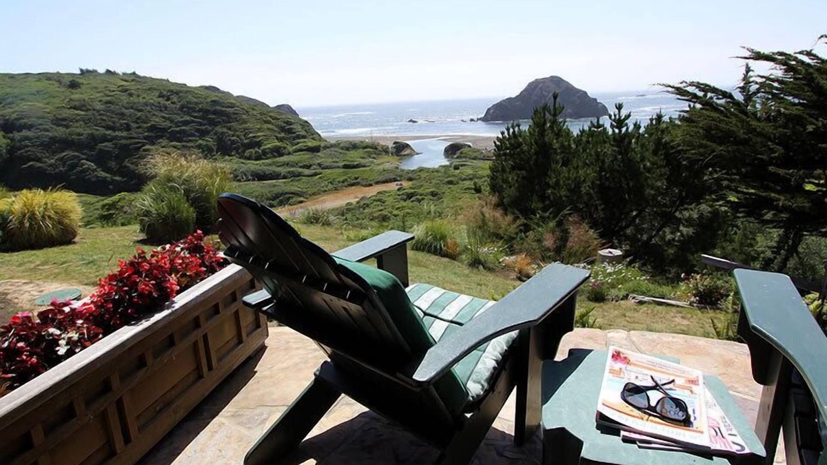 Elk Bed & Breakfast | Elk Cove Inn & Spa