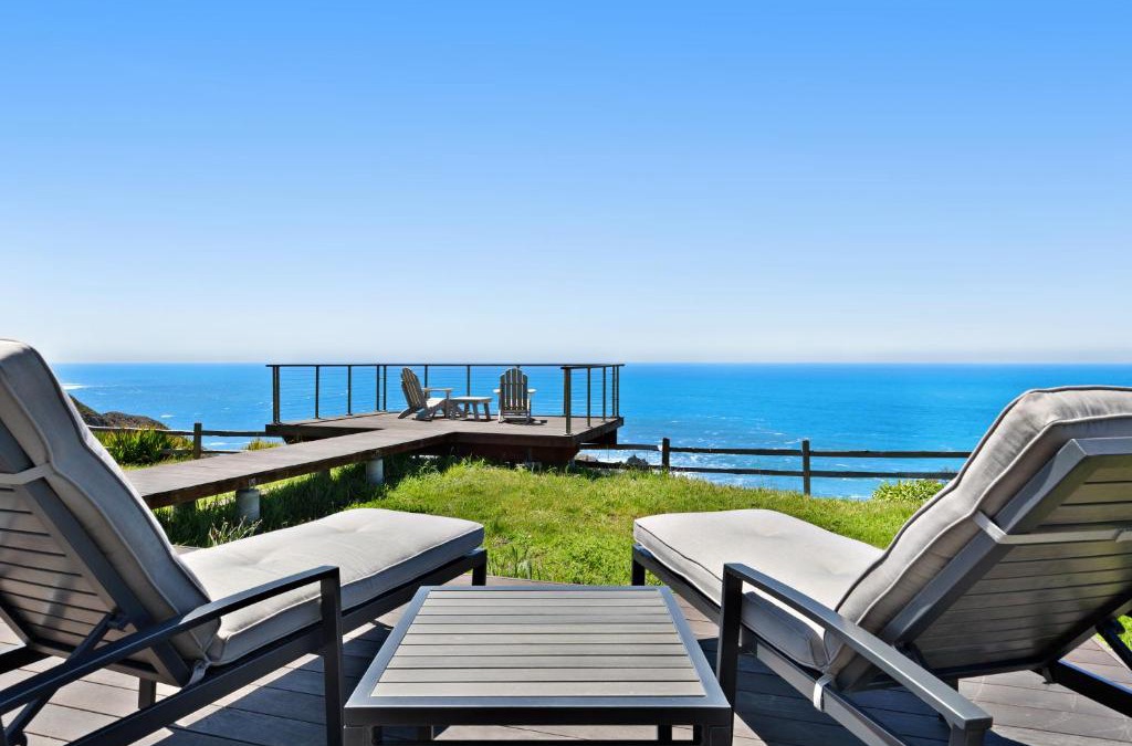 Philo House | Elk Rock Beach Cottage