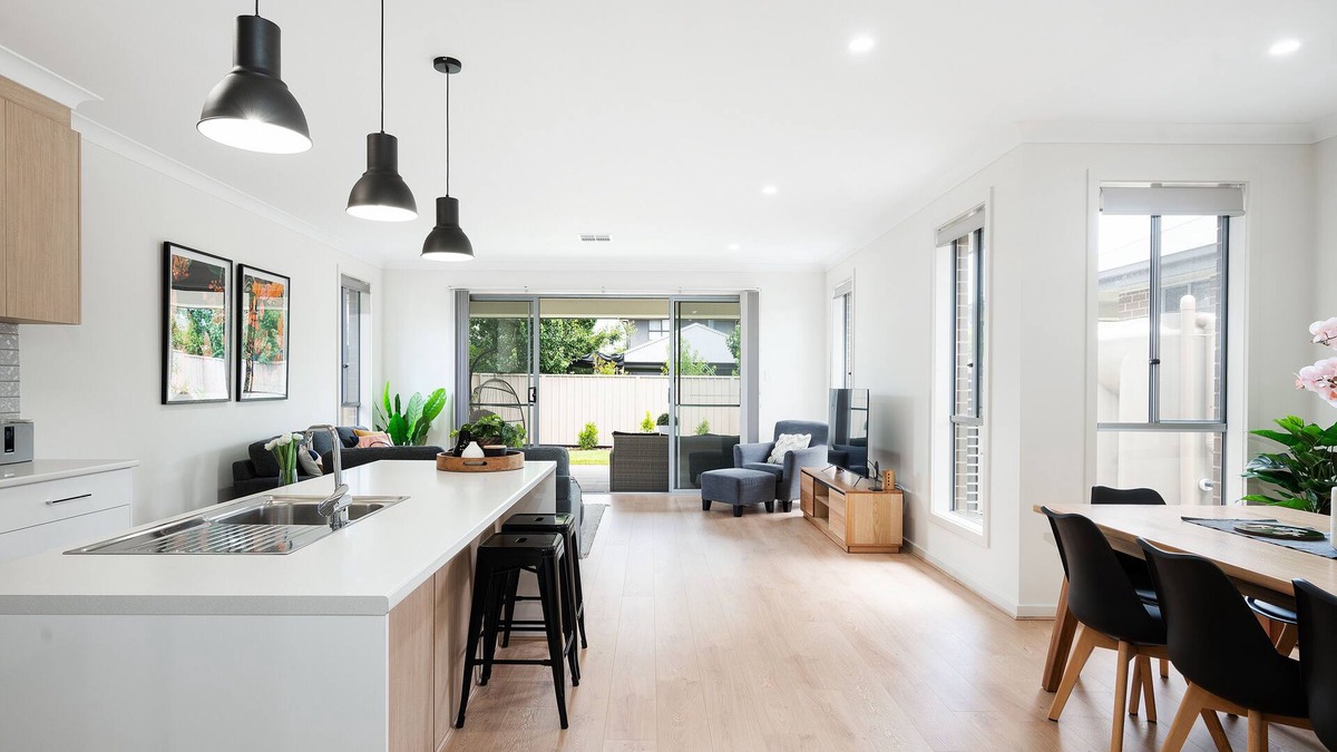 Morphettville House | Ella House III - Stunning 3BR, 2Bath, WiFi