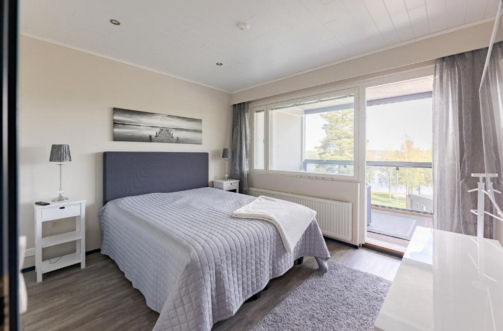Ellivuori Apartment | Ellivuori Suite with Sauna and Balcony