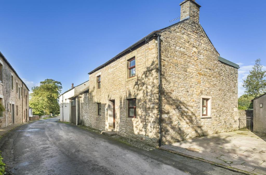 Caldbeck House | Ellwood House