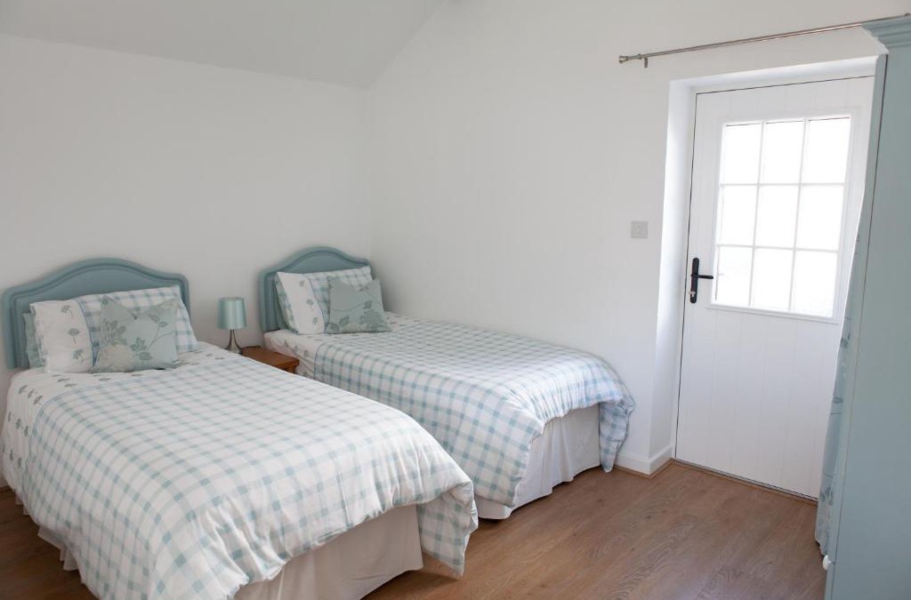 Cotebrook Ski Chalet | Elm Cottage Touring Park