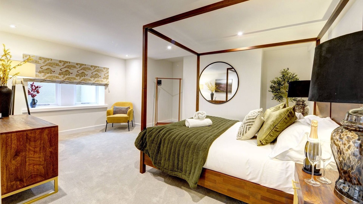 Harrogate Apartment | Elmleigh Nook - Central Harrogate Apt with Parking