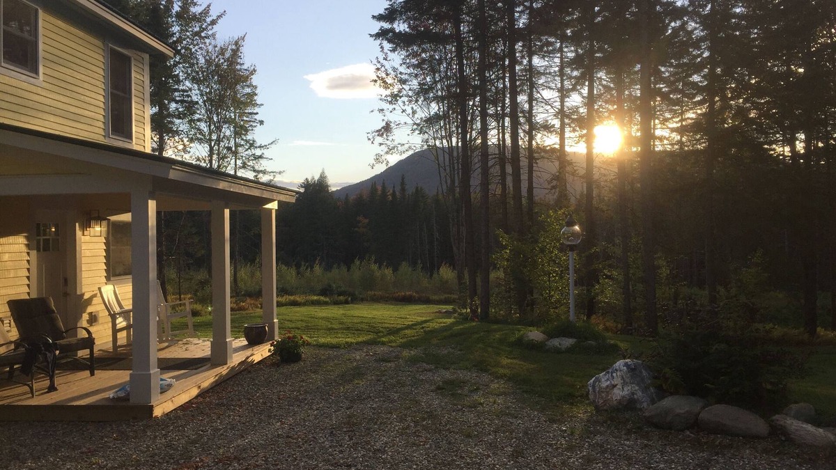 Wolcott House | Elmore Home w/panoramic mountain view. Private, quiet, clean & fiber optic WiFi