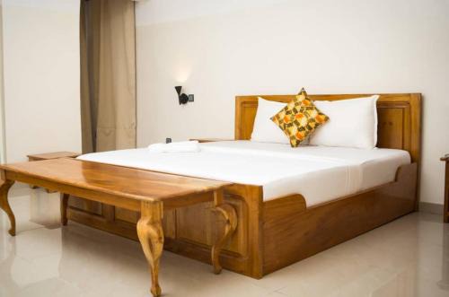 Lome Hotel | ELOGIA HOTEL