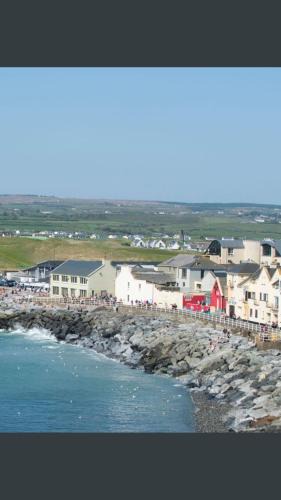 Murroogh Apartment | Elsie's Sea View Lodge Lahinch