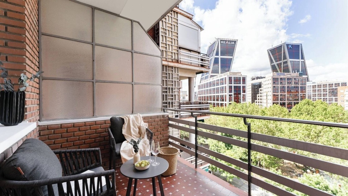 Cotos Apartment | Eluna - 1 bedroom and balcony in Nueva España