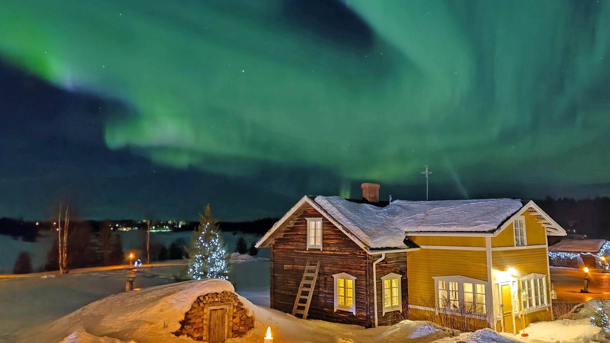 Koengaes Hotel | Elves Village Hotel