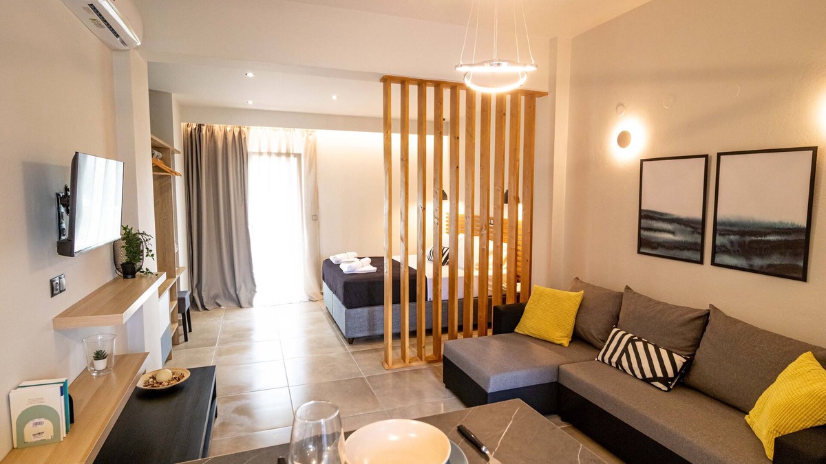 Roda Apartment | Elysian Luxury Studio 2