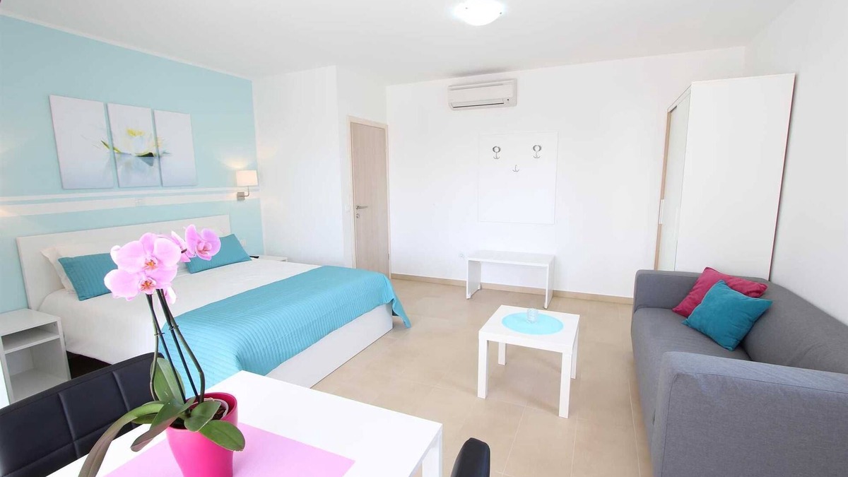 Rovinj Apartment | EMANUEL Studio with Balcony 2