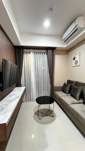 Pondok Aren Apartment | Embarstay at embarcadero apartement