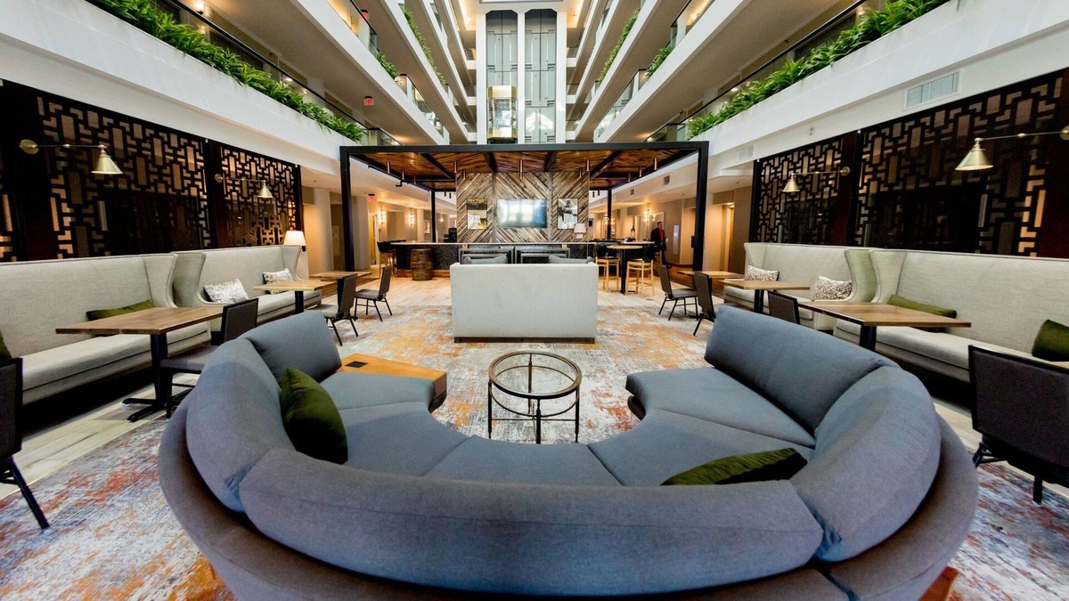 Lexington Hotel | Embassy Suites by Hilton Lexington Green