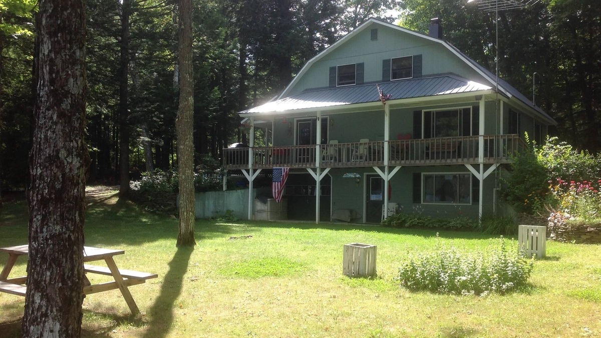 Embden House | Embden Pond Lakehouse Rental