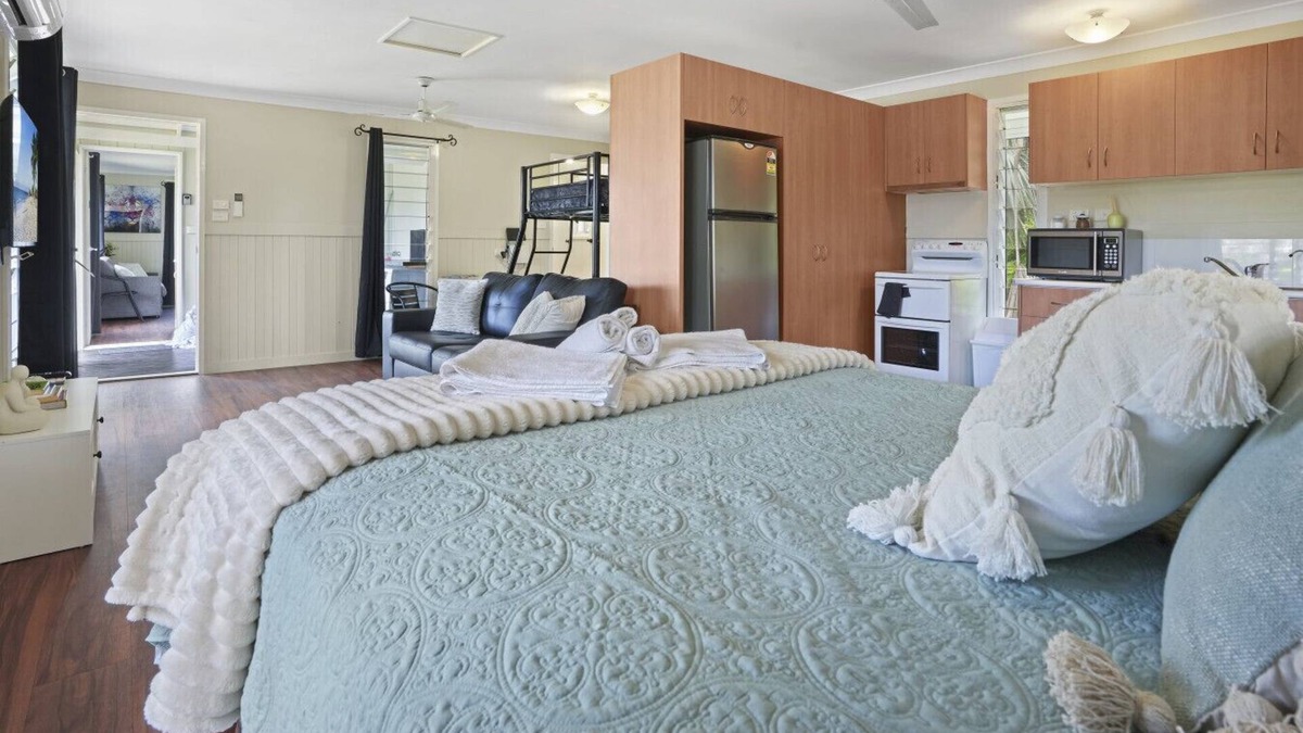 Emerald Apartment | Emerald Bony 1 escape