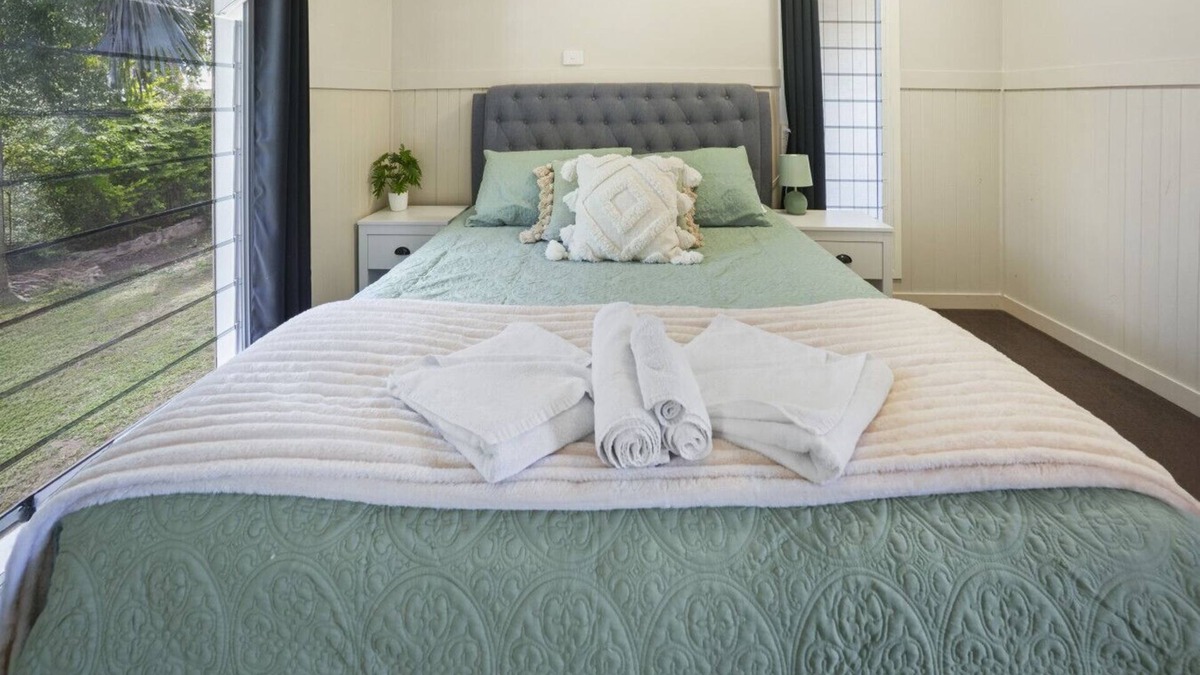 Emerald House | Emerald bony 1 retreat