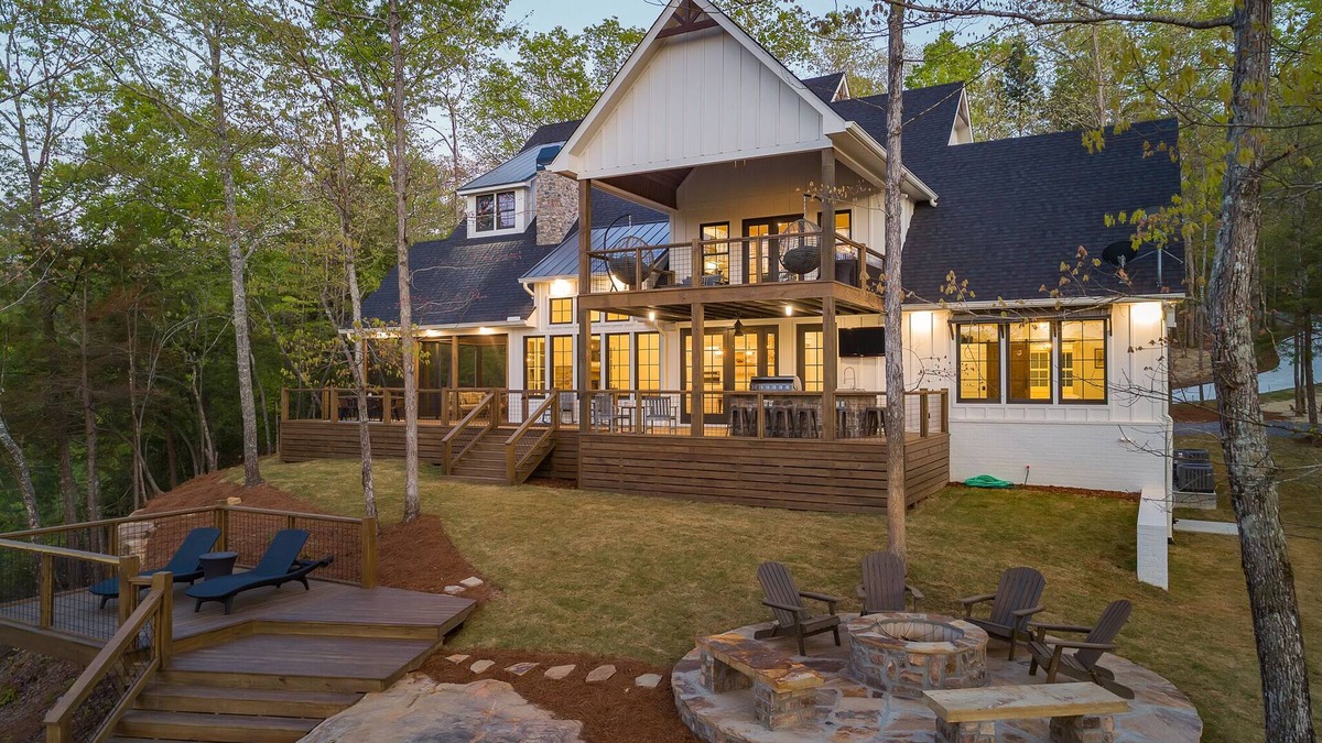 Arley House | Emerald Cove at Smith Lake: 7BR house, sleeps 18+, beautiful channel views!