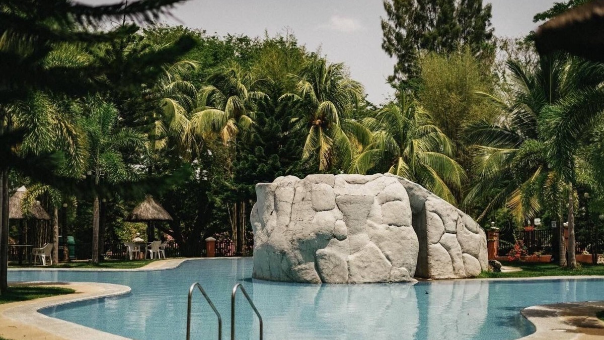 Morong Hotel | Emerald Manor Hotel
