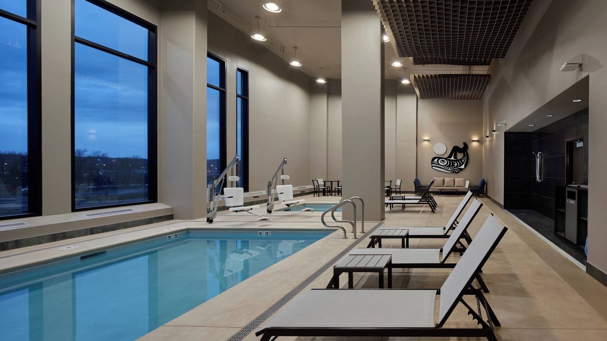 Eastside Hotel | Emerald Queen Hotel and Casino - Tacoma